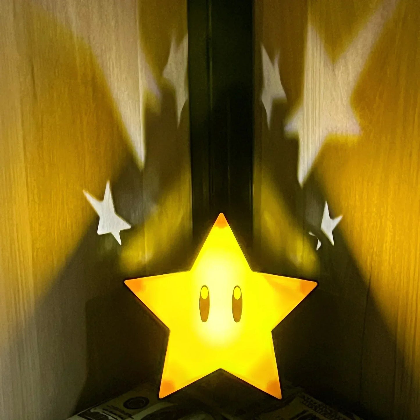 Lampka nocna LED STAR MARIO